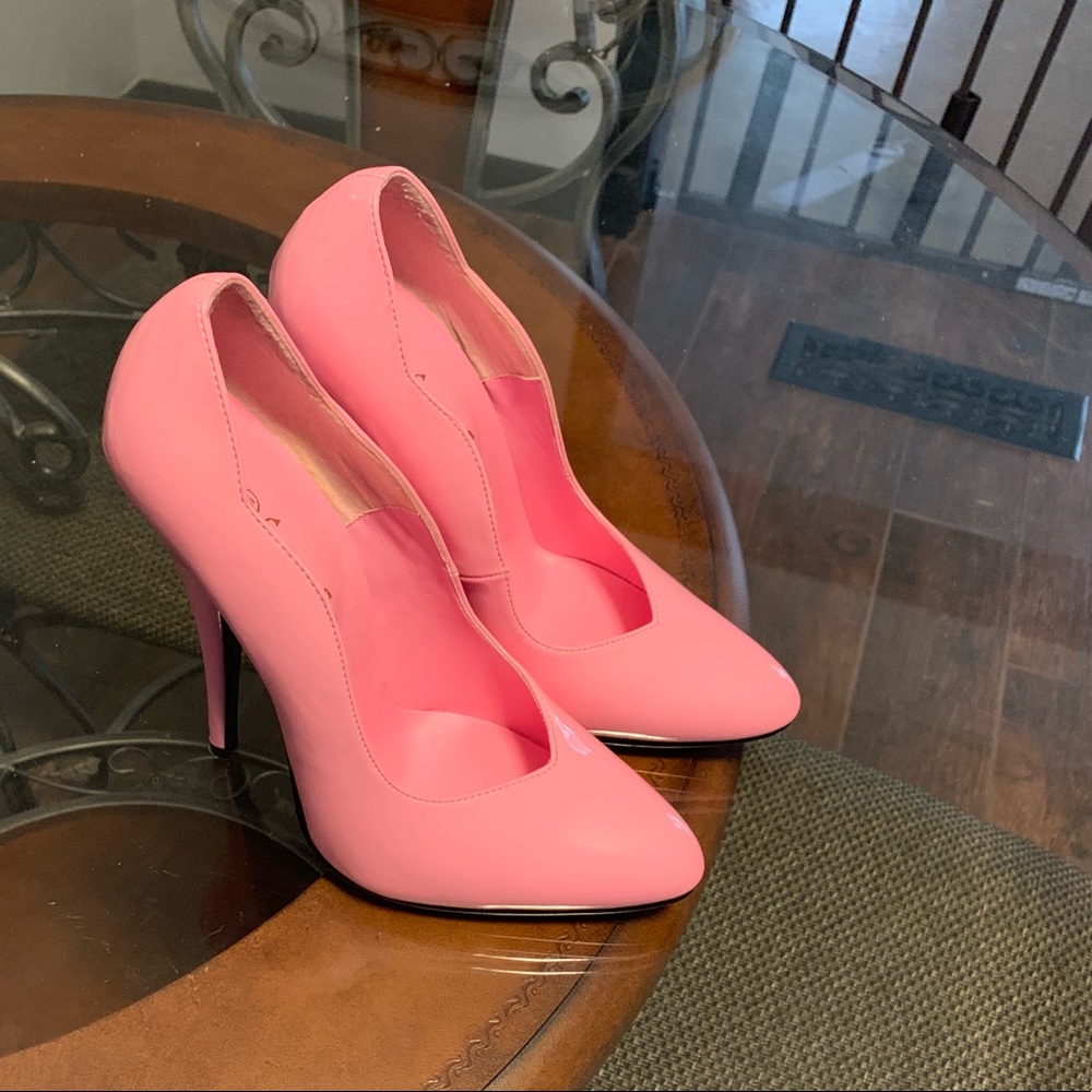 Pink high heels